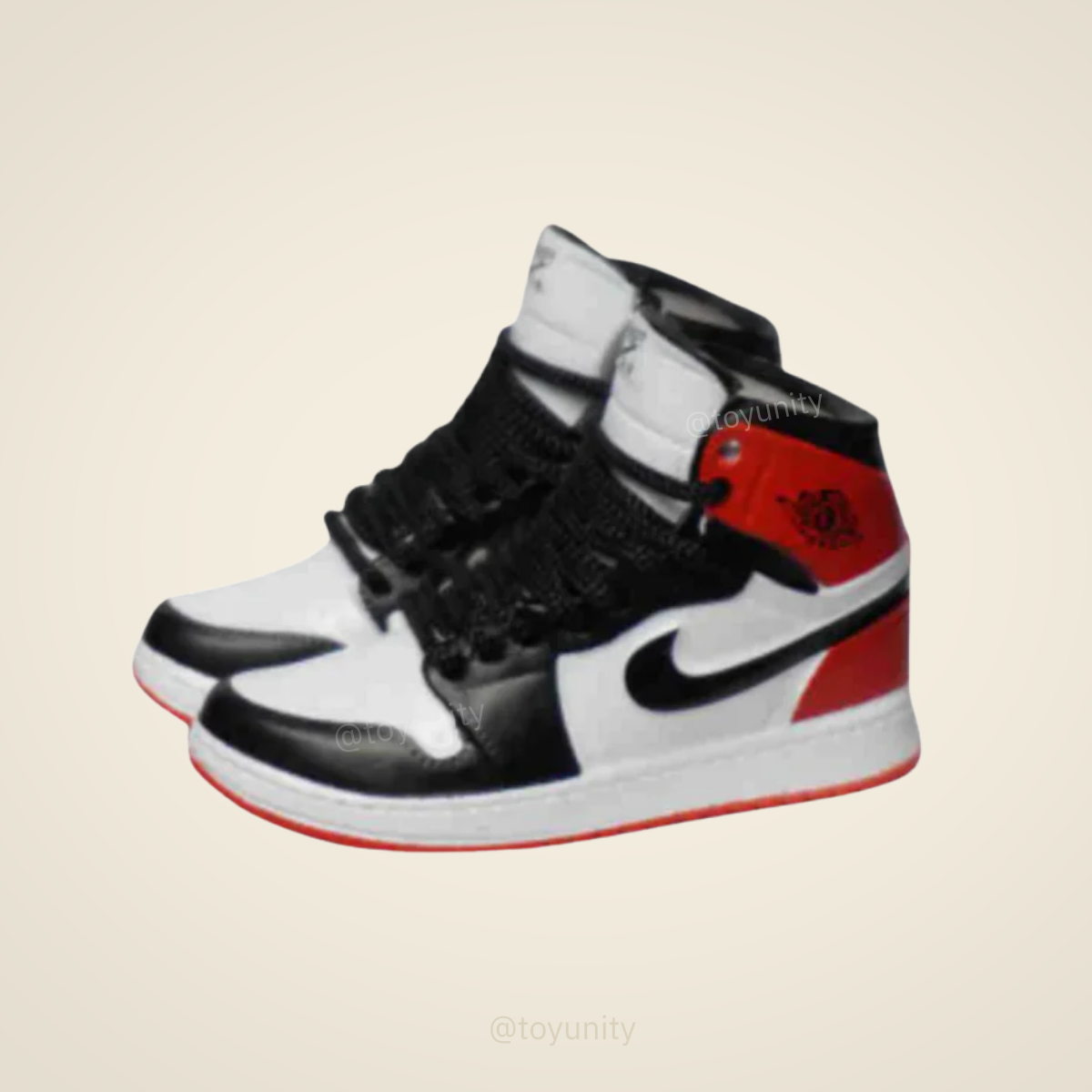 Mini Sneakers – Black/White/Red High-Top ToyUnity