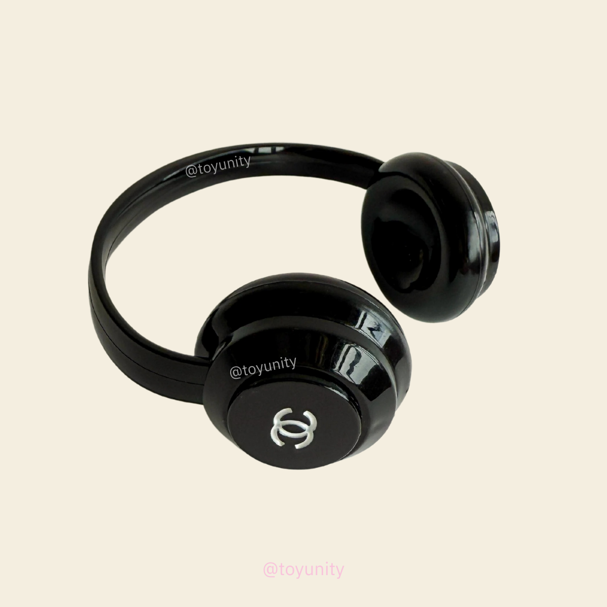 Black Summer Set for Collectible Dolls – Headphones, Pearl Necklace & Swimsuit Outfit ToyUnity