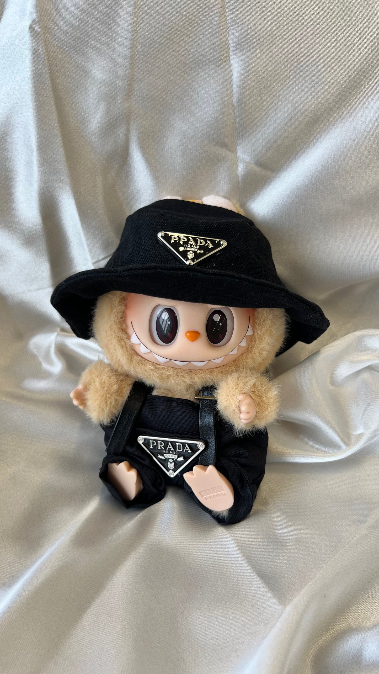 Labubu Designer-Inspired Bucket Hat and Bag Set - Black - ToyUnity