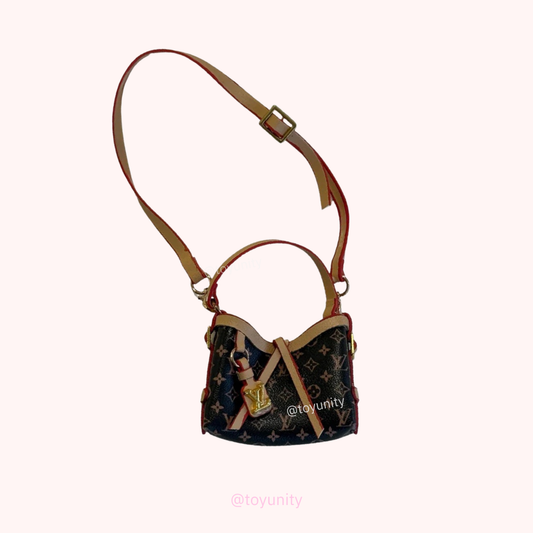 Mini Monogram Bucket Bag – Timeless Elegance with a Contemporary Twist ToyUnity