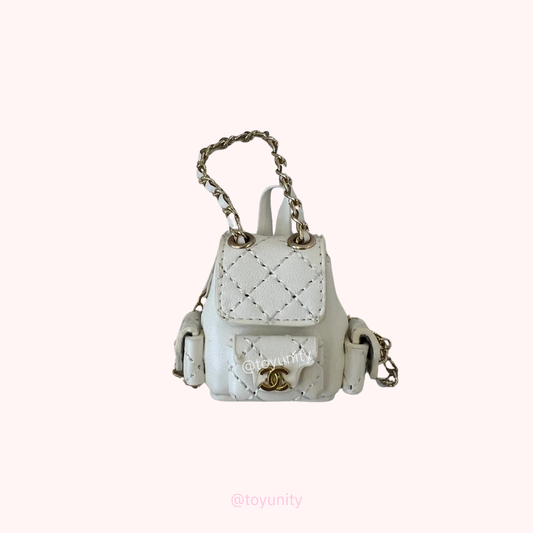 Mini White Quilted Backpack for Collectible Dolls – Modern Elegance ToyUnity