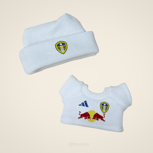 Mini Leeds United Away Fit – Hat & Tee for Labubu ToyUnity