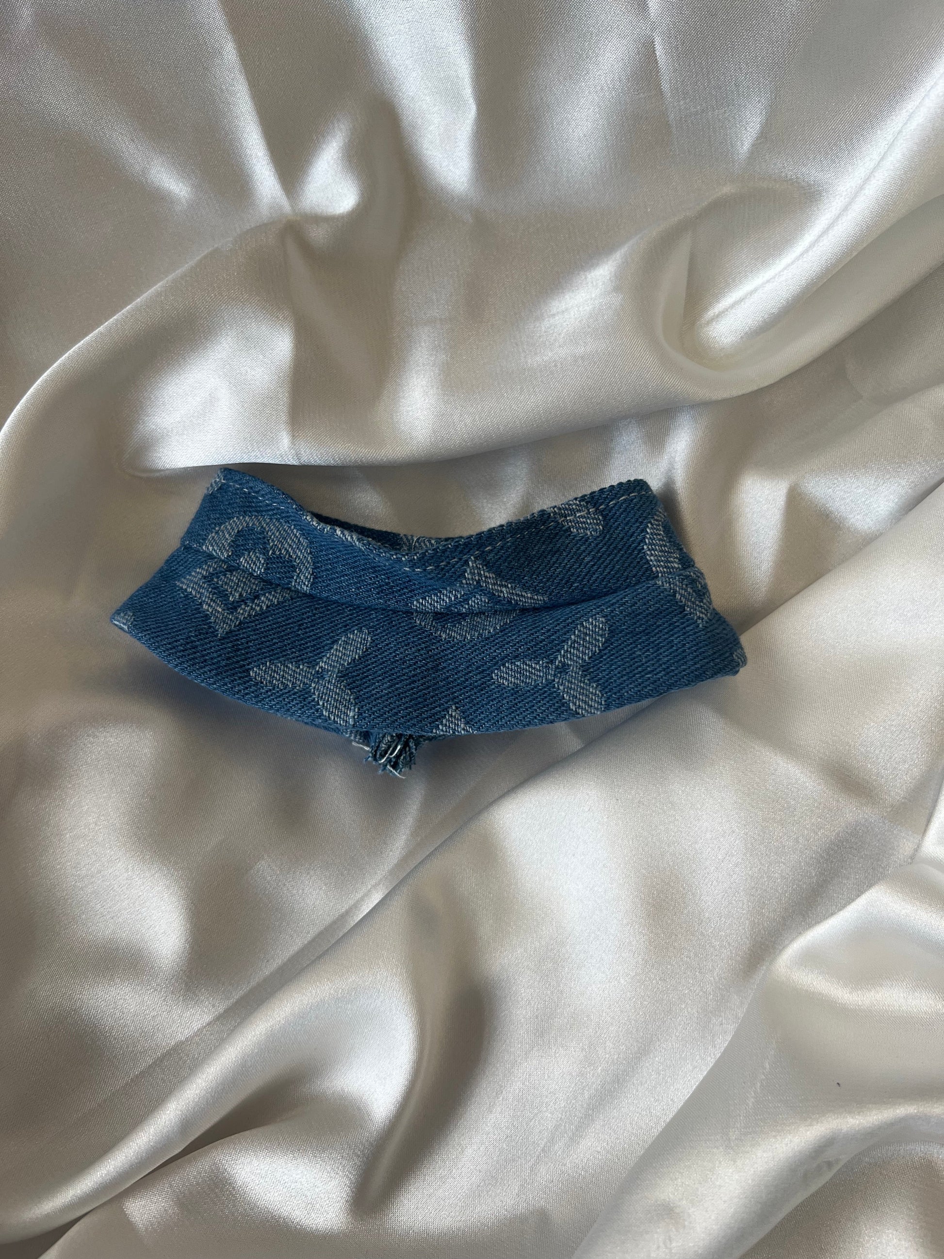 Labubu Louis Vuitton Accessories
Labubu Louis Vuitton Clothes
Labubu Louis Vuitton Fashion
Labubu designer fashion
Labubu Louis Vuitton Outfit