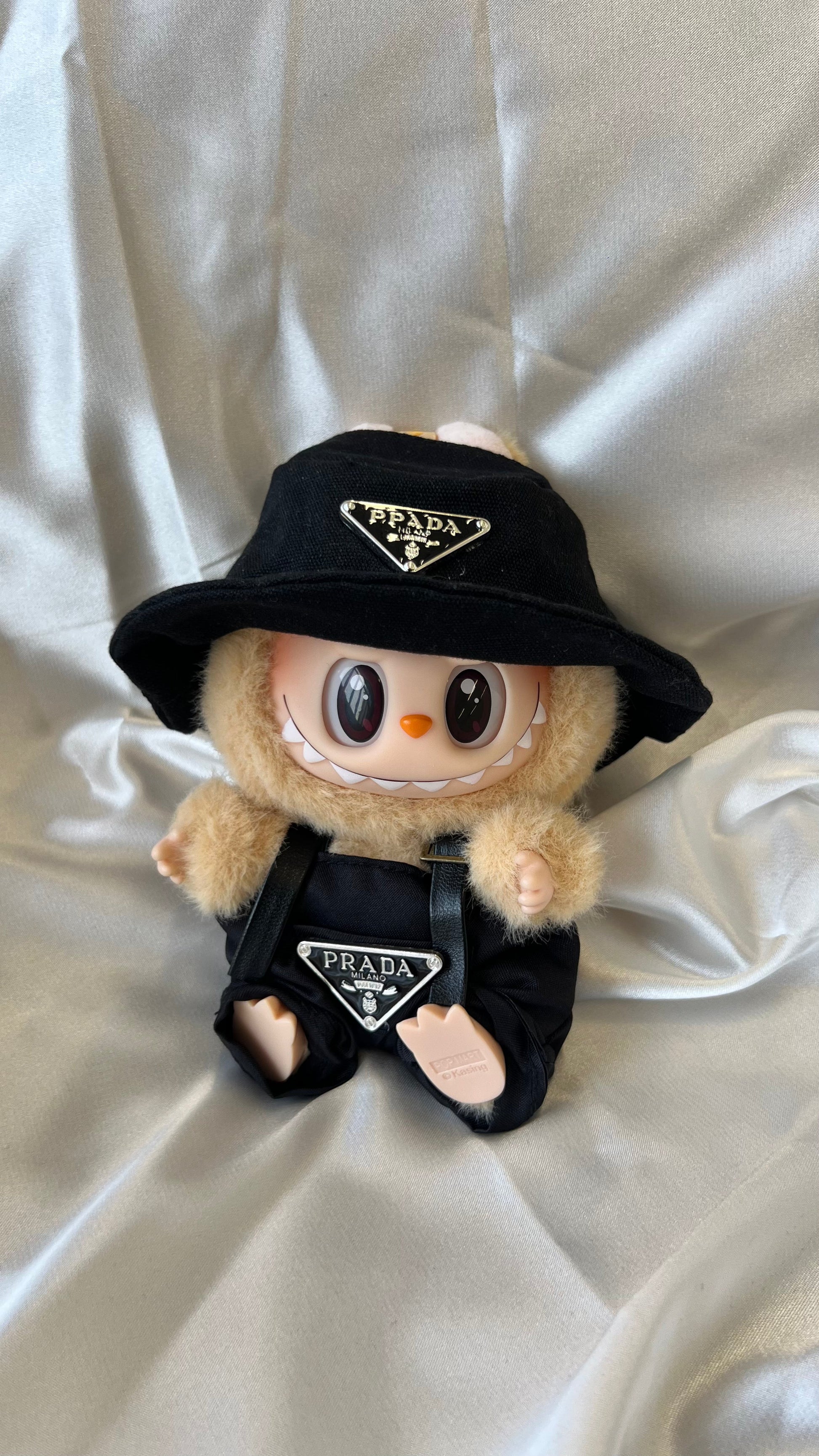 Labubu Designer-Inspired Bucket Hat and Bag Set - Black - ToyUnity